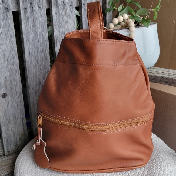 BOGOTA Genuine Leather sling back crossbody bag made in Cambodia cognac - Picture 10 of 15